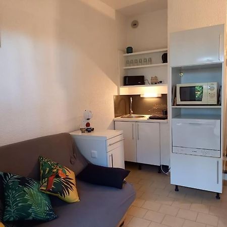 Location Dans Residence Calme, Proche Mer 滨海卡瓦莱尔 外观 照片